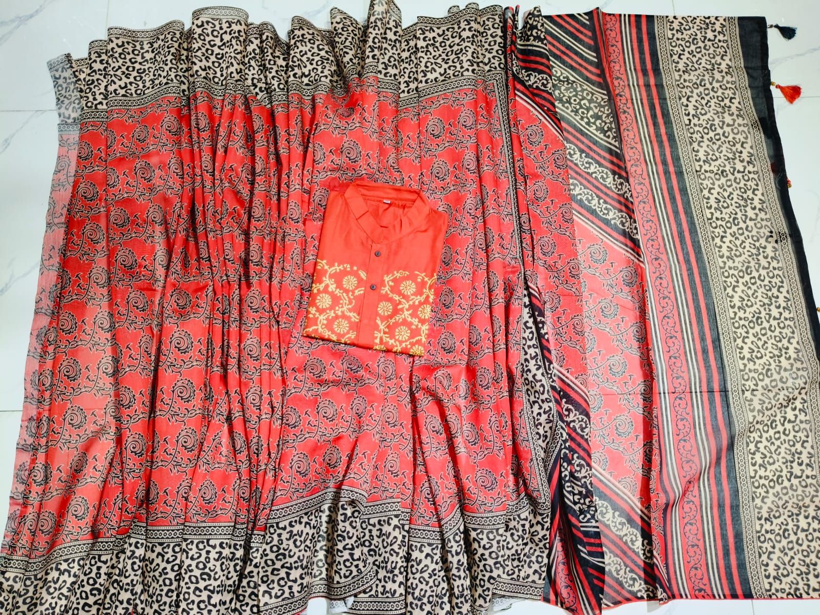 Sharee Panjabi Couple with Blouse Piece