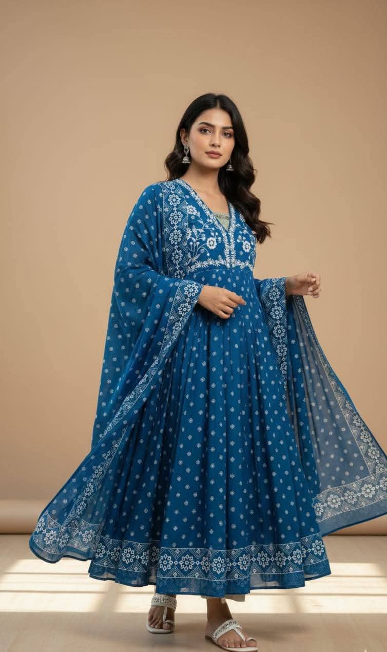 Rady made Nayra Cut Three Piecev