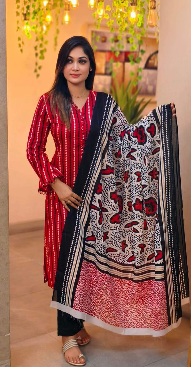 লিলেন থ্রি পিস